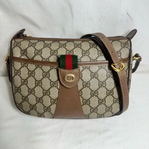 Gucci Shoulder Bag
